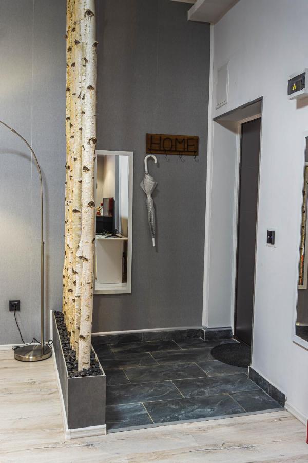 Koa - Inside Old Town Apartamento Braşov Exterior foto